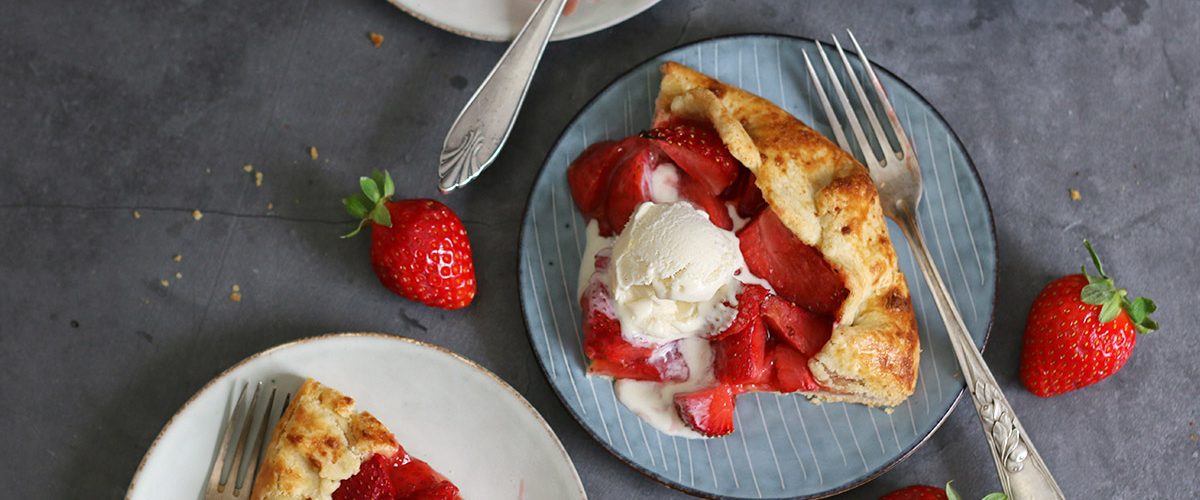 Easy Strawberry Galette | Bake to the roots