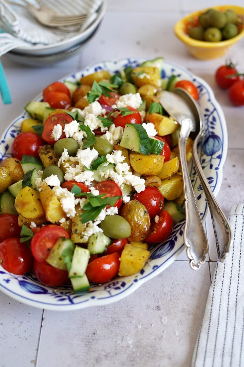 Griechischer Kartoffelsalat mit Feta | Bake to the roots