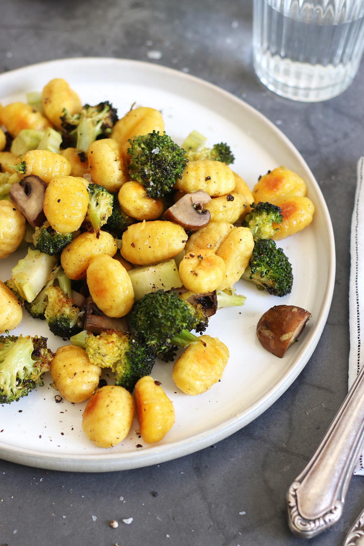 Gnocchi mit gebräunter Butter & Brokkoli Bake to the roots Bake to