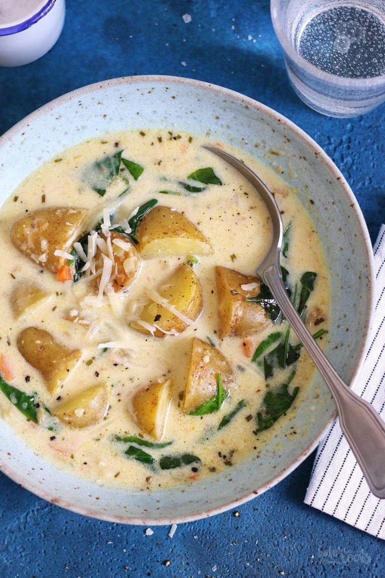 Creamy Potato Soup with Spinach | Bake to the roots