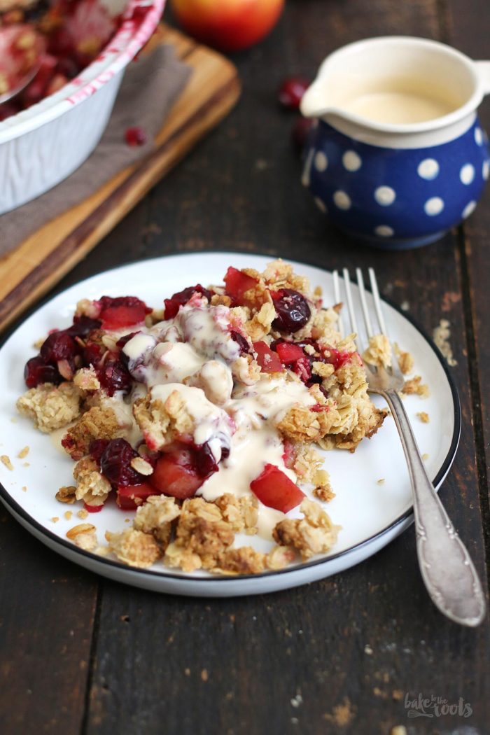 Cranberry Apfel Crumble | Bake to the roots Cranberry Apfel Crumble | Bake to the roots