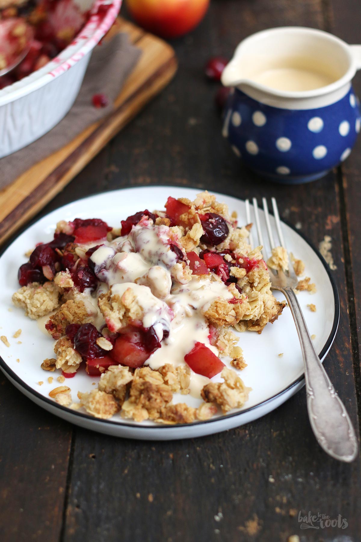 Cranberry Apple Crumble | Bake to the roots