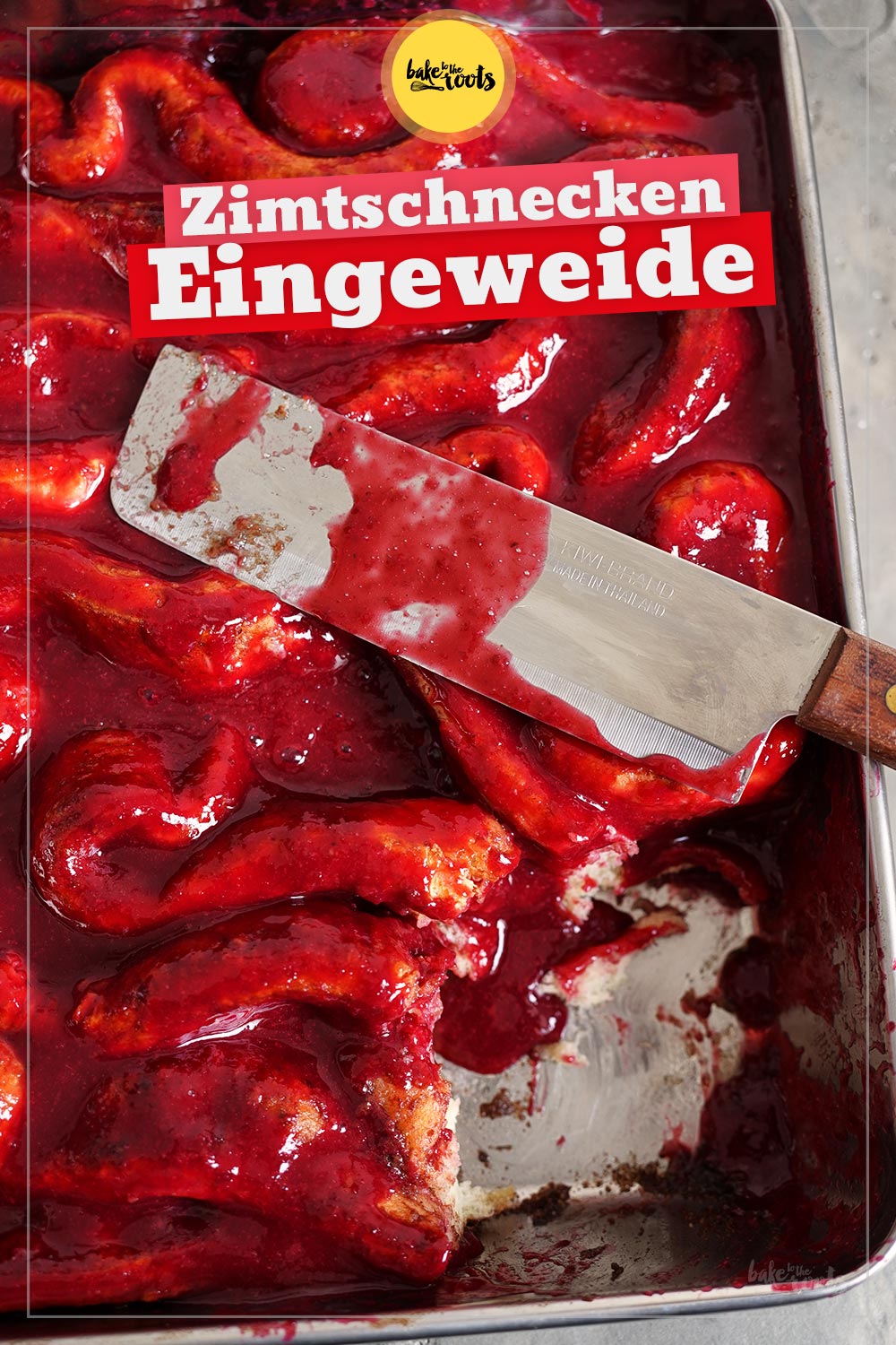 Halloween "Eingeweide" Cinnamon Rolls | Bake to the roots