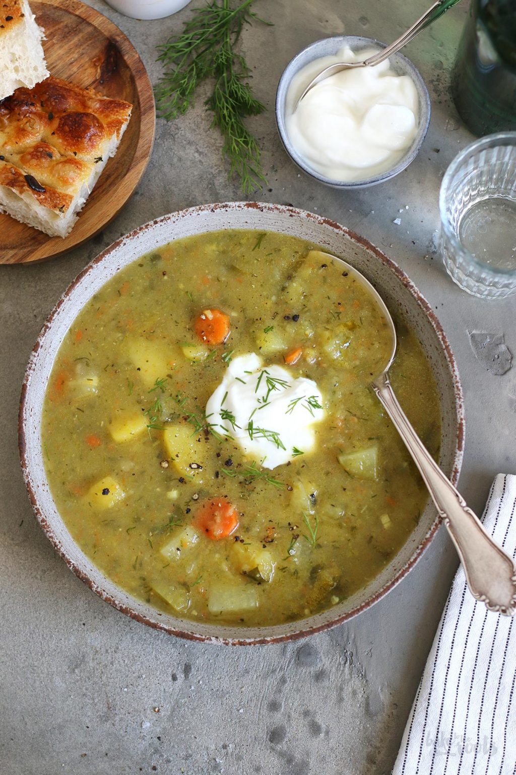 Einfache Kohlrabi Gemüsesuppe | Bake to the roots Einfache Kohlrabi Gemüsesuppe | Bake to the roots