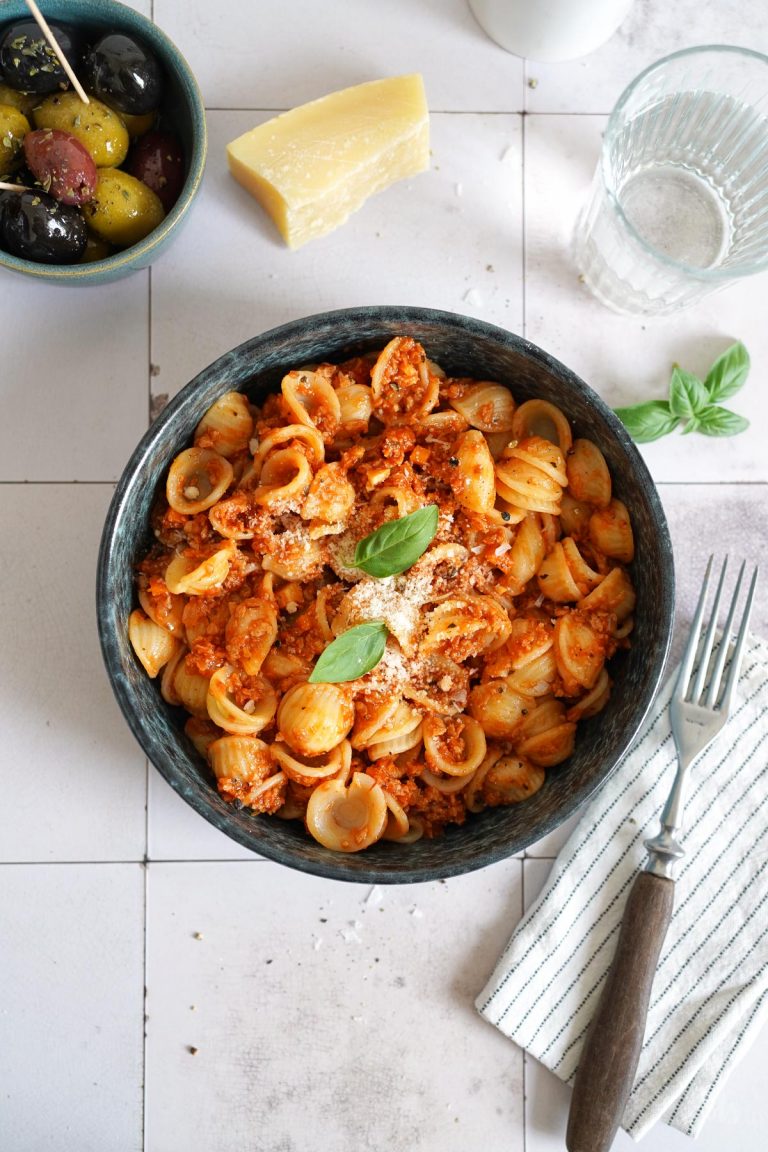 Veggie Bolognese mit Soja (Vegan) | Bake to the roots