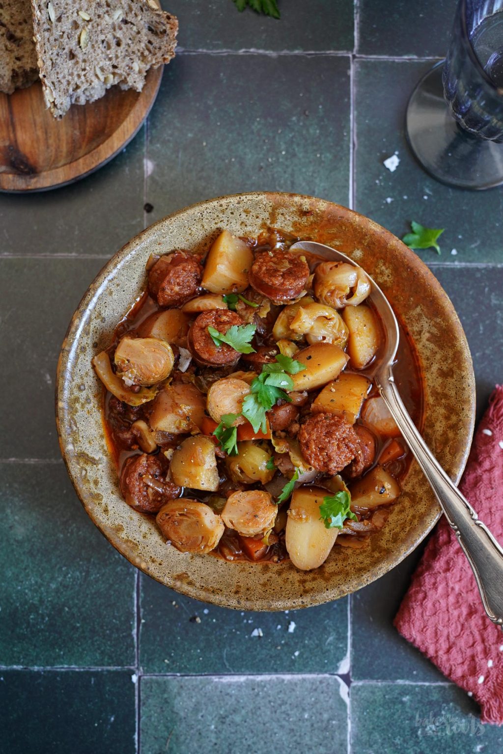 Eintopf mit Rosenkohl, Kartoffeln &amp; Chorizo | BTTR