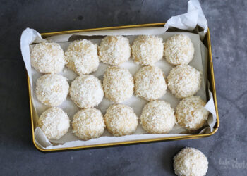 Coconut Snowballs | Bake to the roots