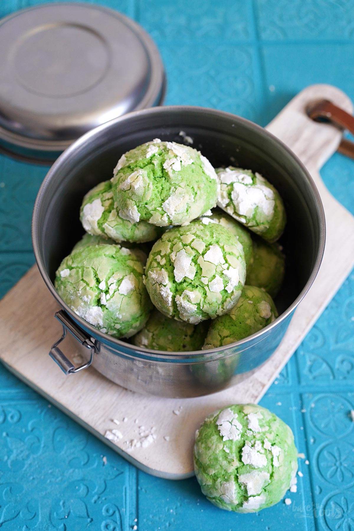 Pandan Zitrone Crinkle Cookies | Bake to the roots