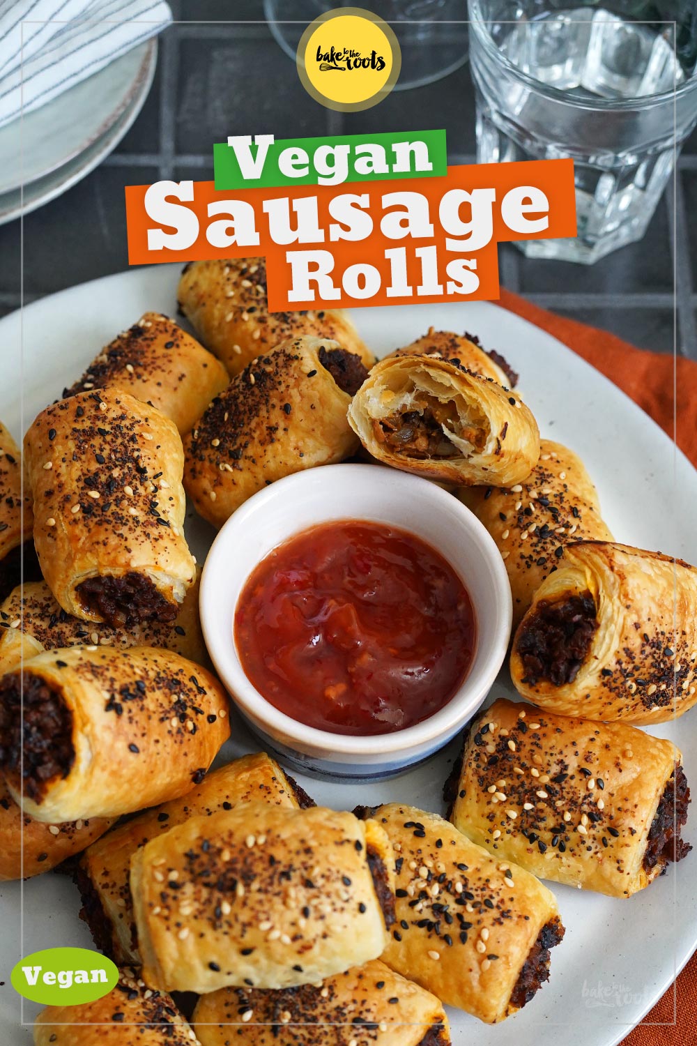 Vegane »Sausage« Snack Rolls | Bake to the roots