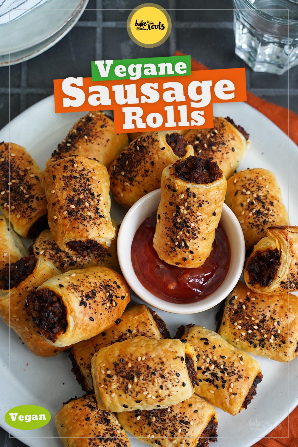 Vegane »Sausage« Snack Rolls | Bake to the roots