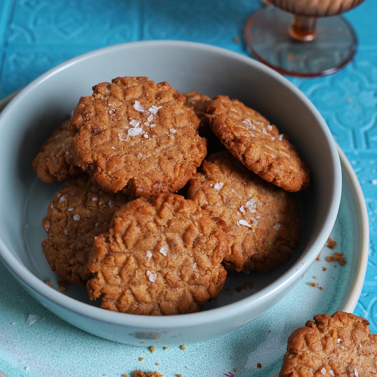 Vegane Erdnussbutter Cookies | Bake to the roots
