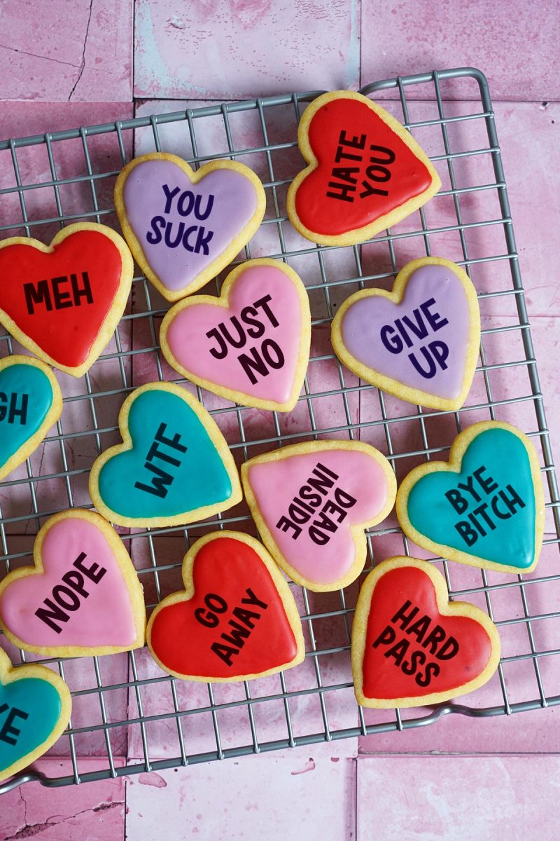 Cute Valentine's Day Sugar Cookies | Bake to the roots
