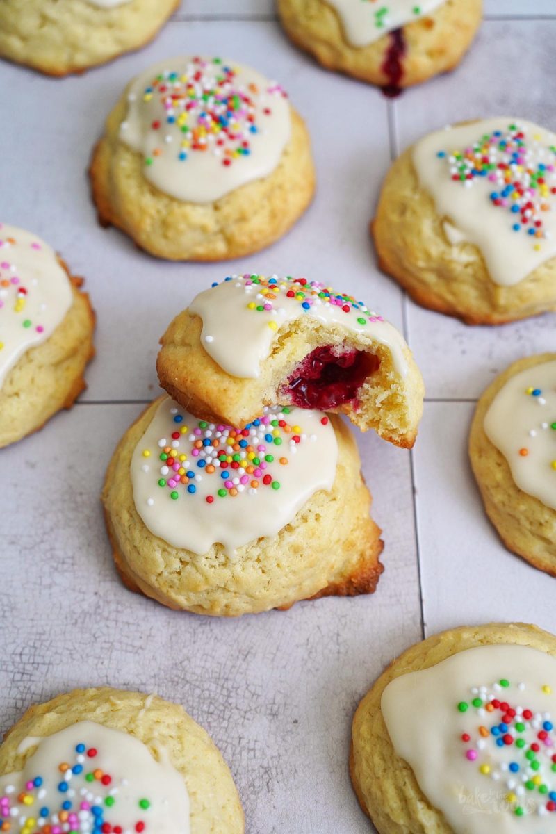 Sour Cream Raspberry Funfetti Cookies | Bake to the roots