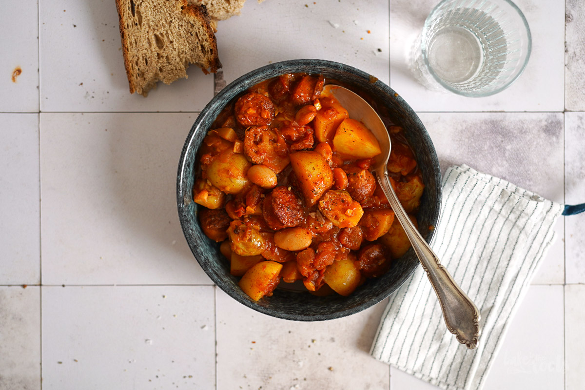 Eintopf mit Kartoffeln, Bohnen, Rosenkohl &amp; Chorizo | BTTR