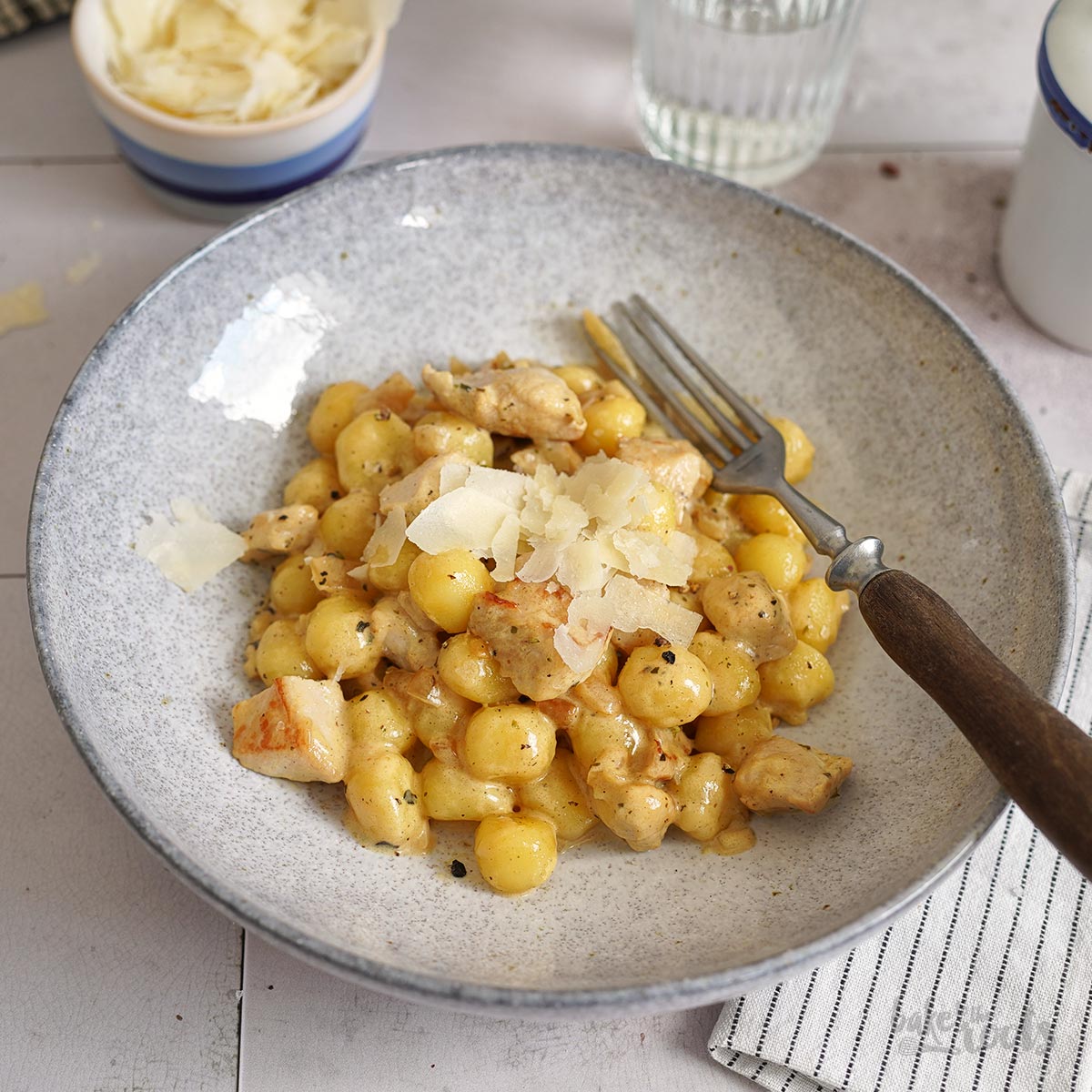 Quick & Easy Gnocchi Chicken Alfredo Bake to the roots