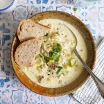 Käse & Lauch Suppe (mit Bratwurst) | Bake to the roots