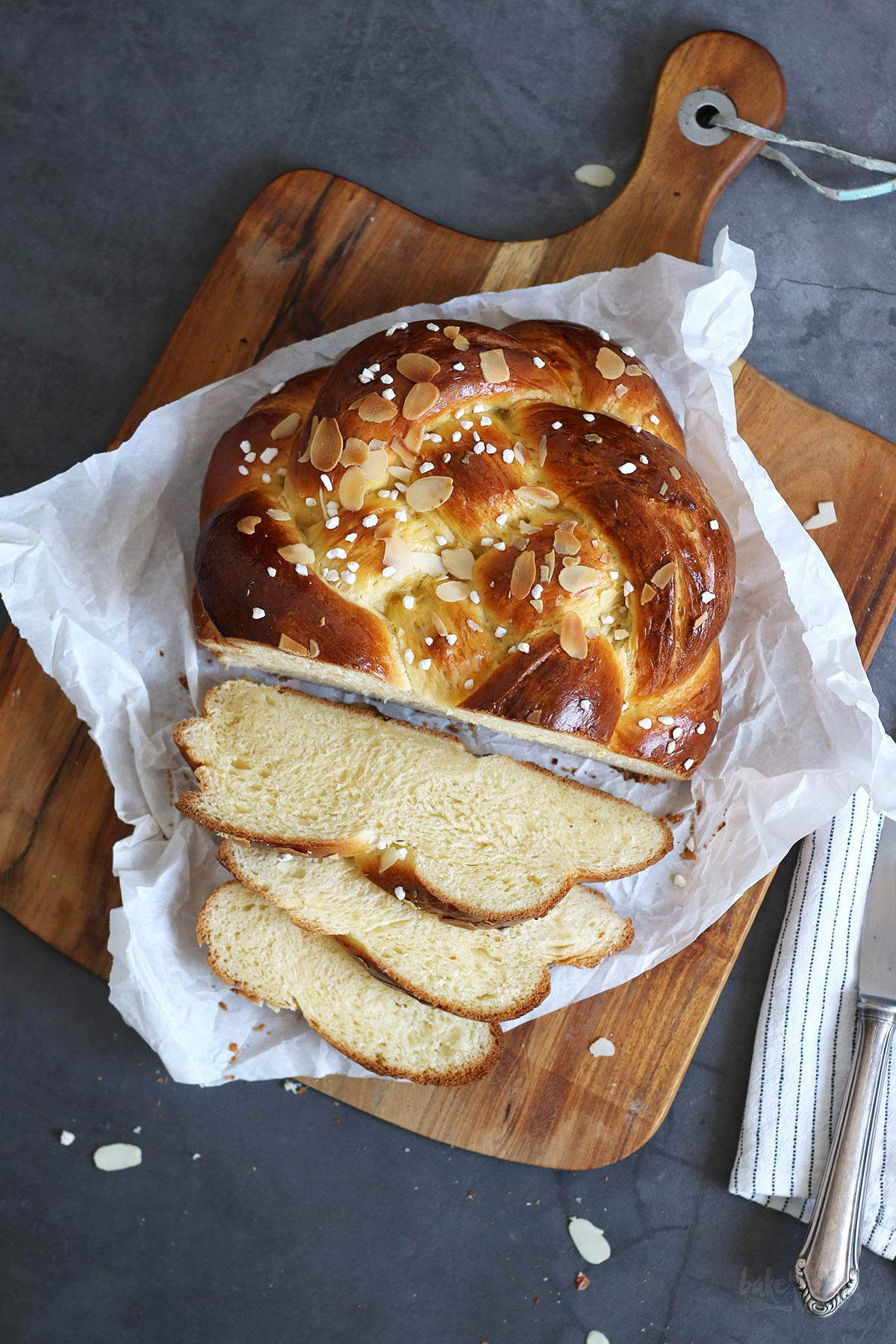Einfaches Osterbrot | Bake to the roots