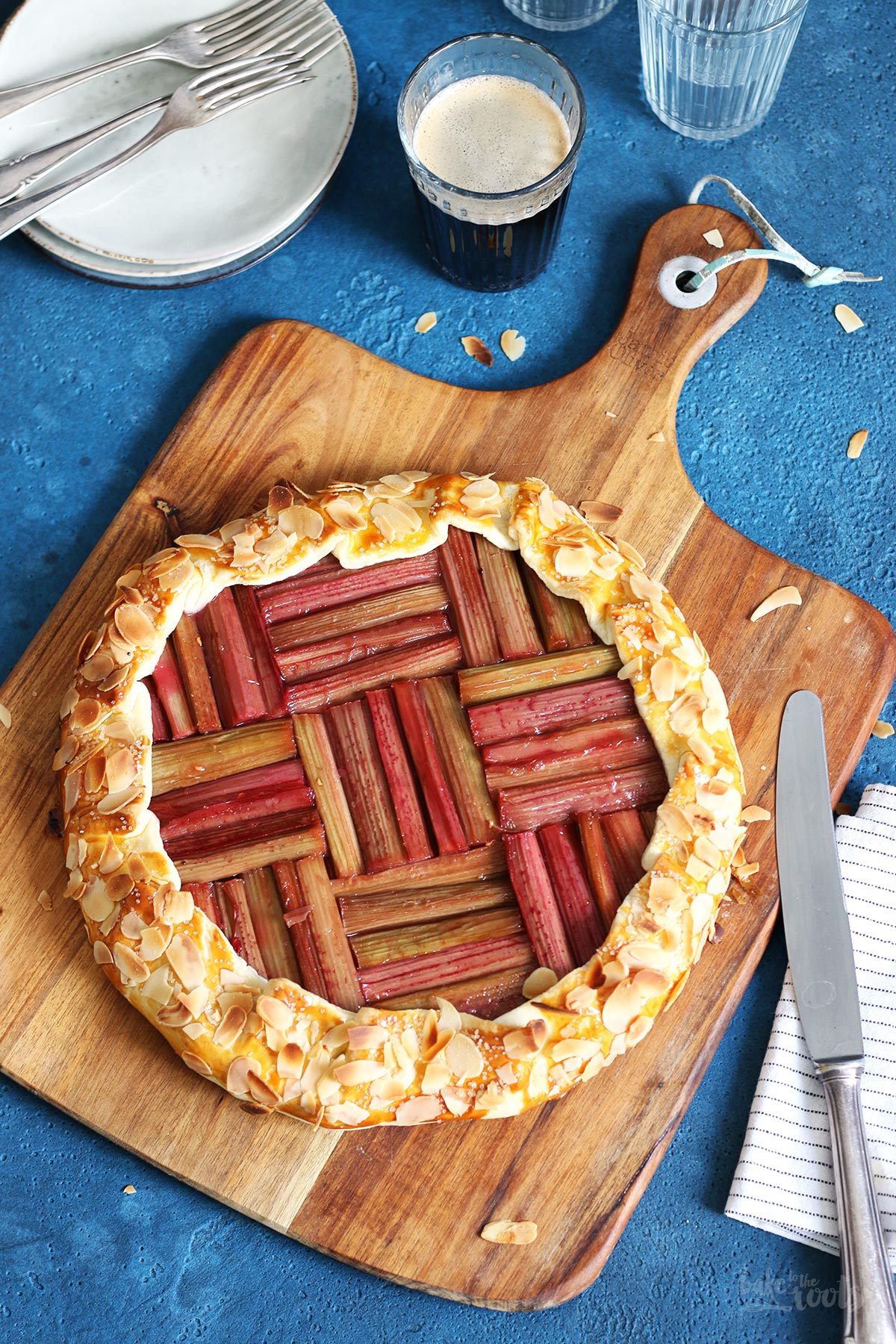 Rhabarber Frangipane Galette | Bake to the roots