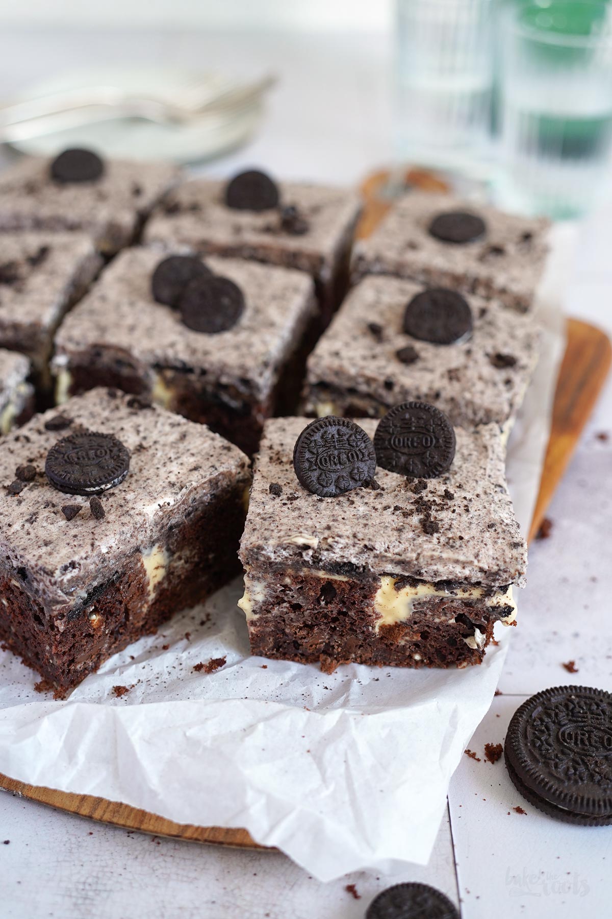 Dirty Oreo Poke Cake | Bake to the roots