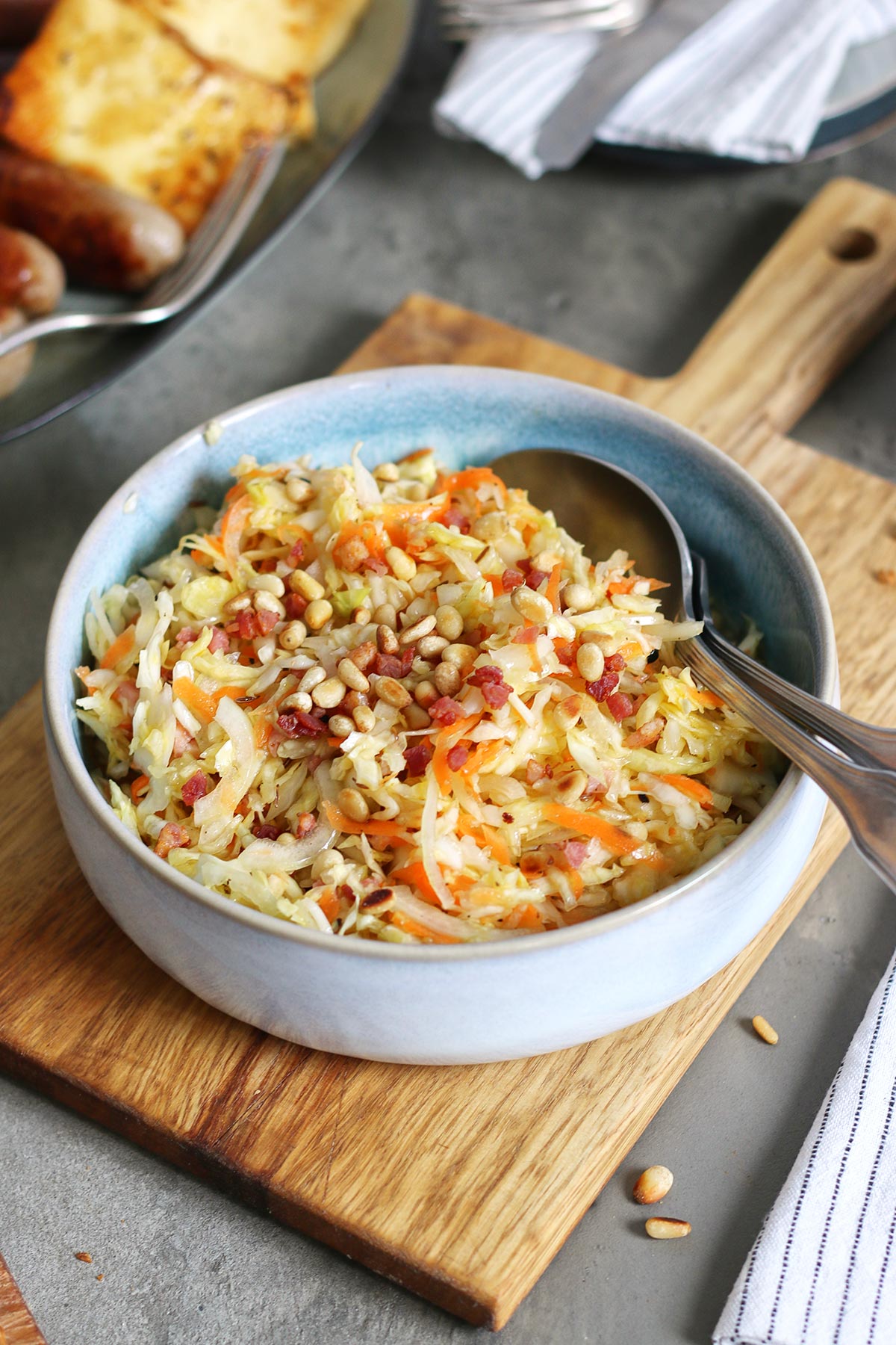 Einfacher Krautsalat (Coleslaw) | Bake to the roots Einfacher Krautsalat (Coleslaw) | Bake to the roots