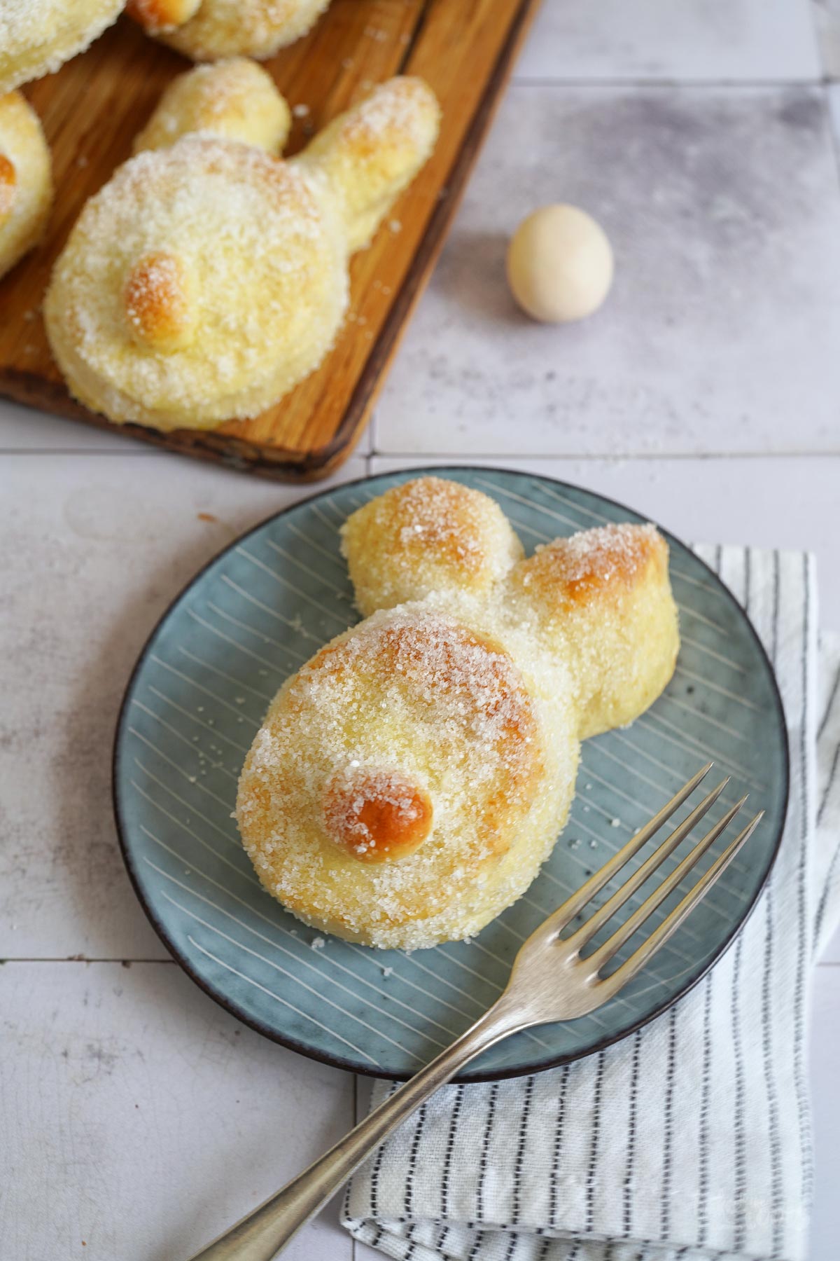 Fluffy Easter Bunnies (with Quark-Oil-Dough) | Bake to the roots