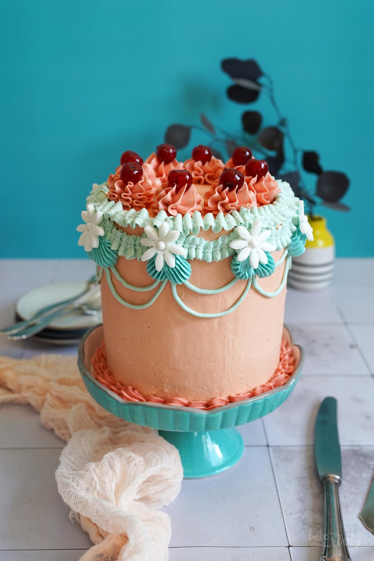 Retro Buttercreme Törtchen | Bake to the roots