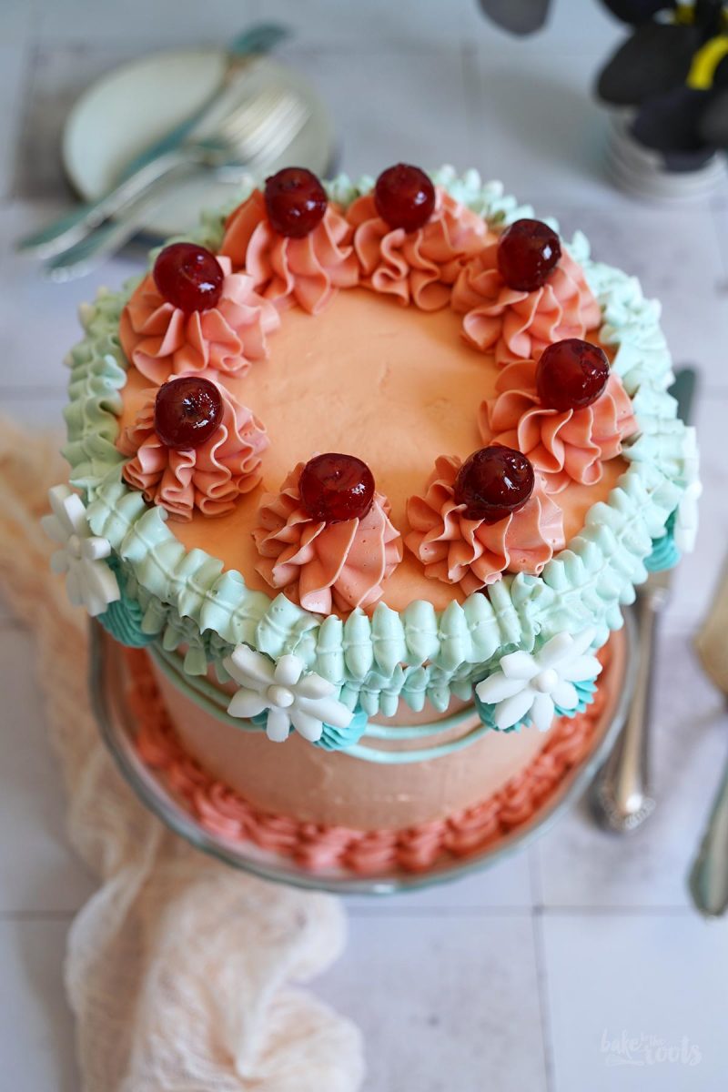Retro Buttercream Layer Cake | Bake to the roots