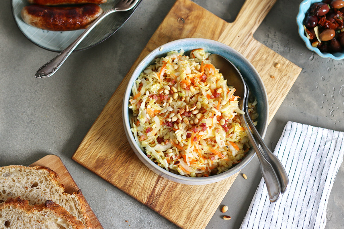 Einfacher Krautsalat (Coleslaw) | Bake to the roots