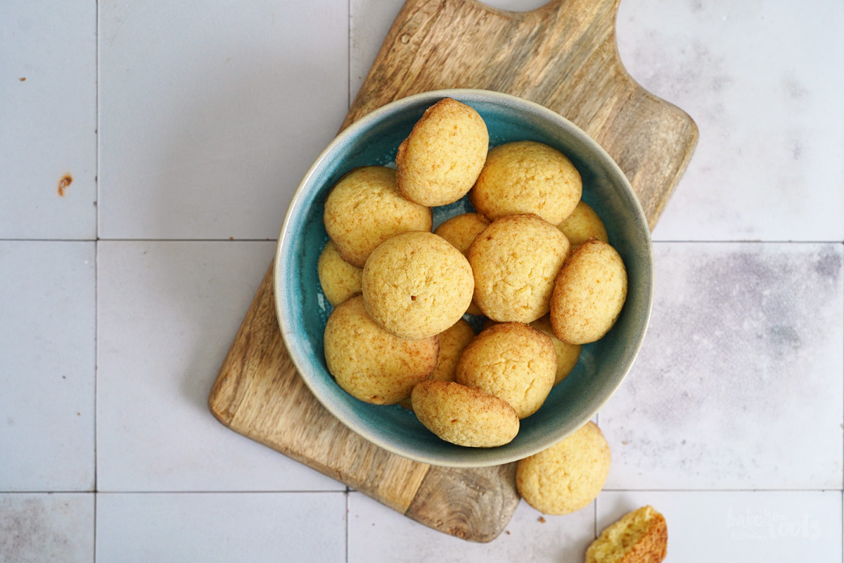 Semolina Butter Cookies (sugar-free & vegan) | Bake to the roots