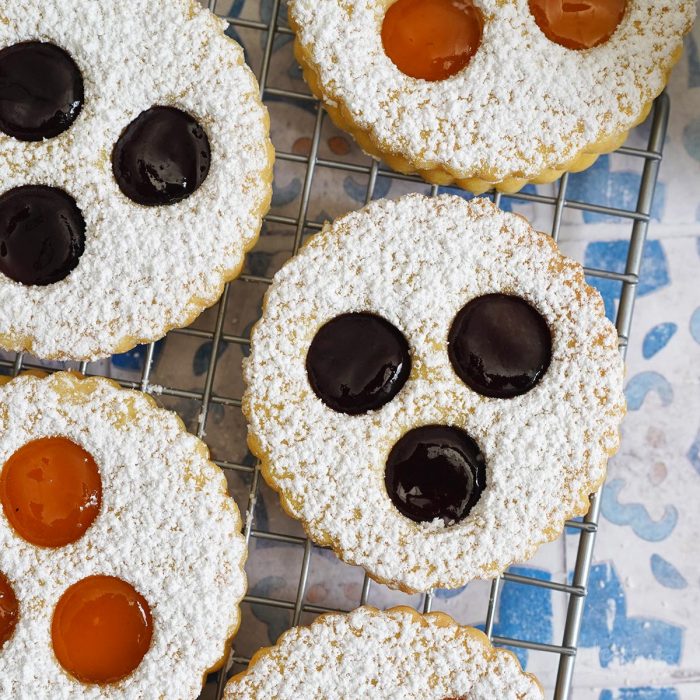 Linzer Augen Doppeldecker Kekse | Bake to the roots