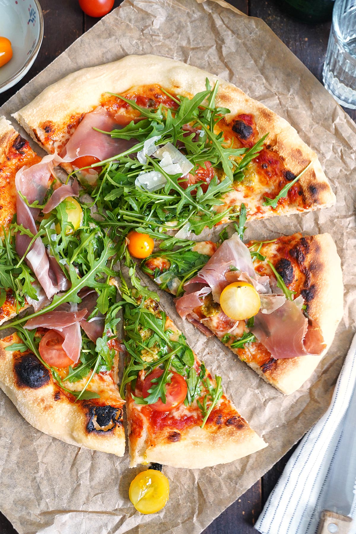 Einfacher »Overnight« (Dinkel) Pizzateig | BTTR
