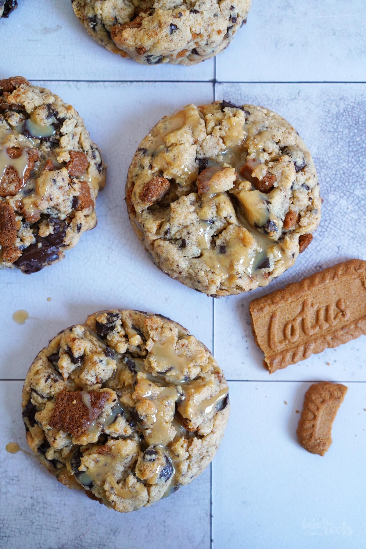 Hazelnut Biscoff Chocolate Chip Cookies | Bake to the roots