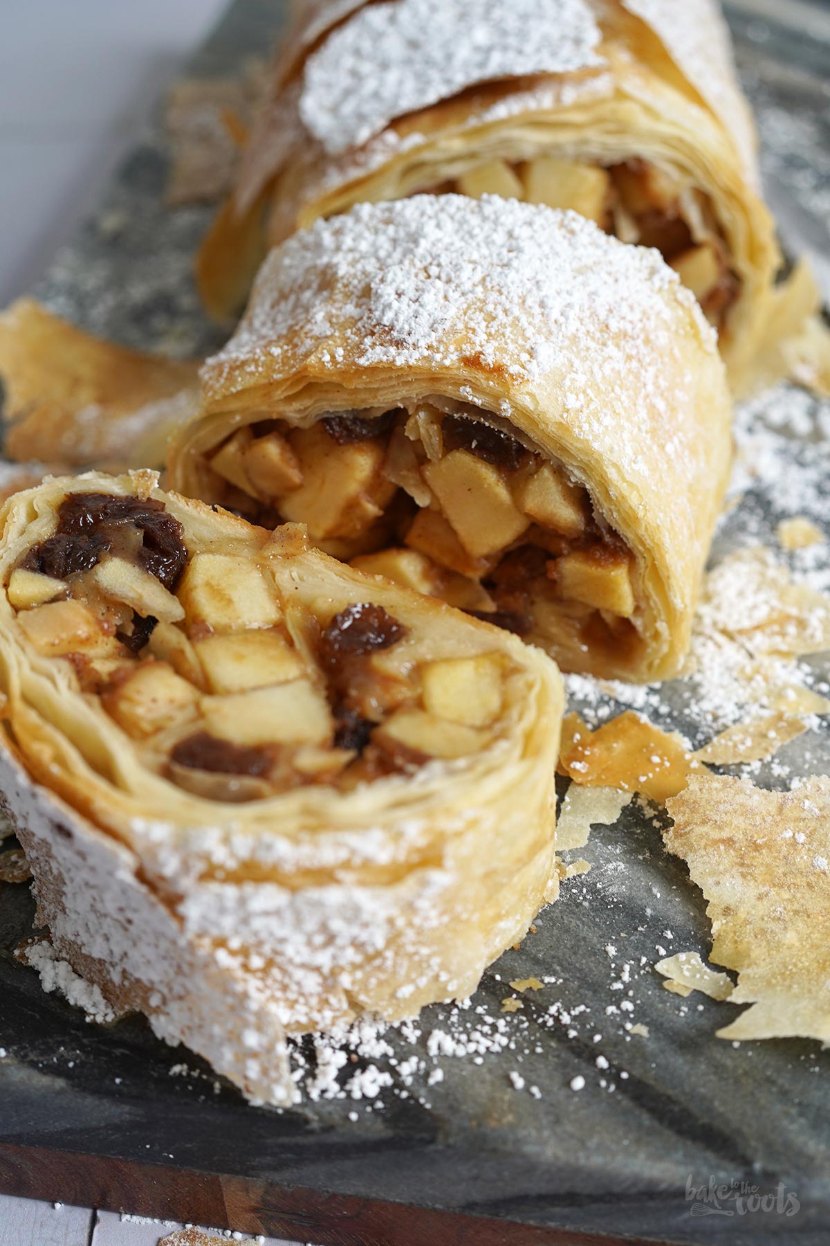 Einfacher Apfelstrudel (mit Filoteig) | Bake to the roots