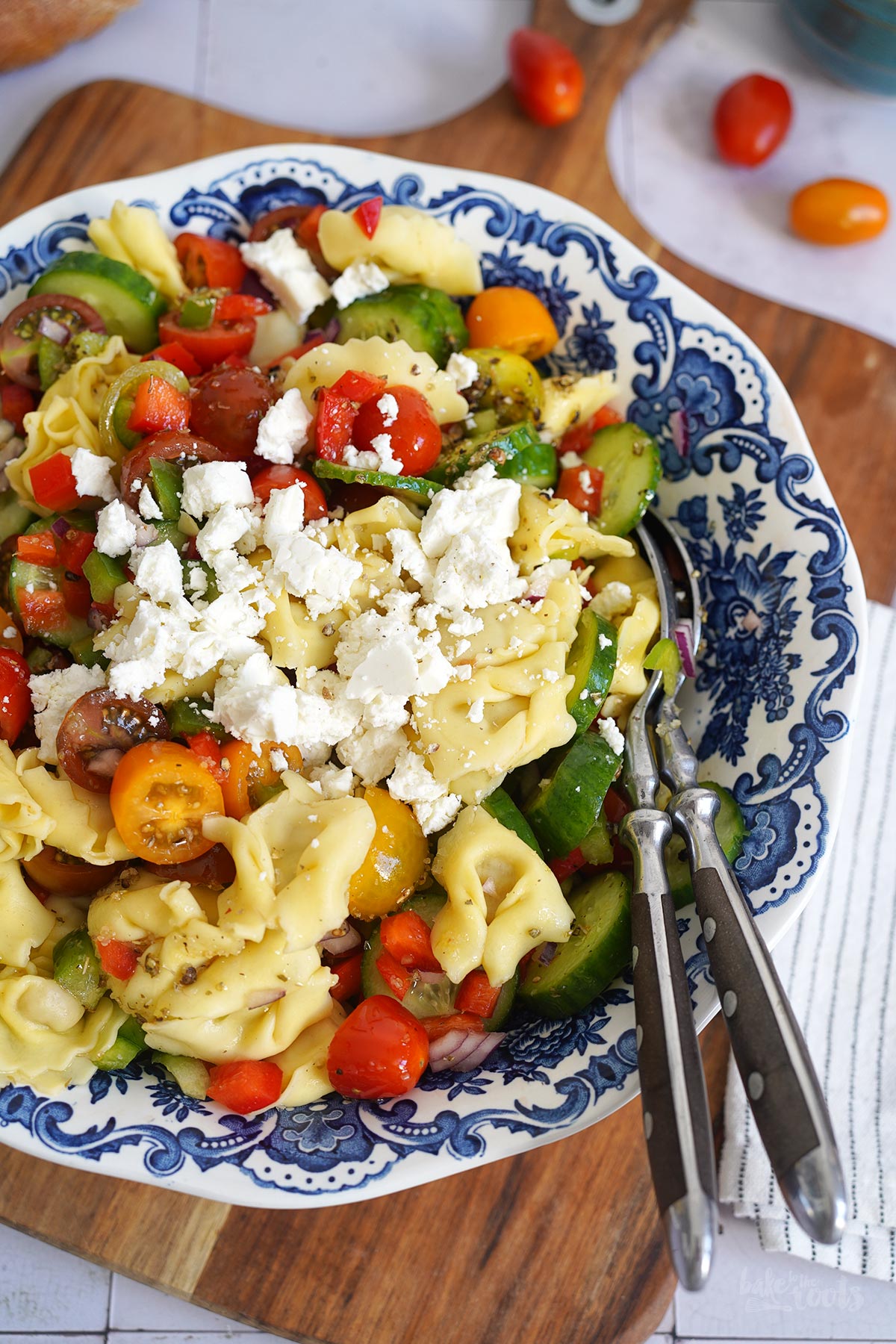 Mediterraner Tortellini Pasta Salat | Bake to the roots