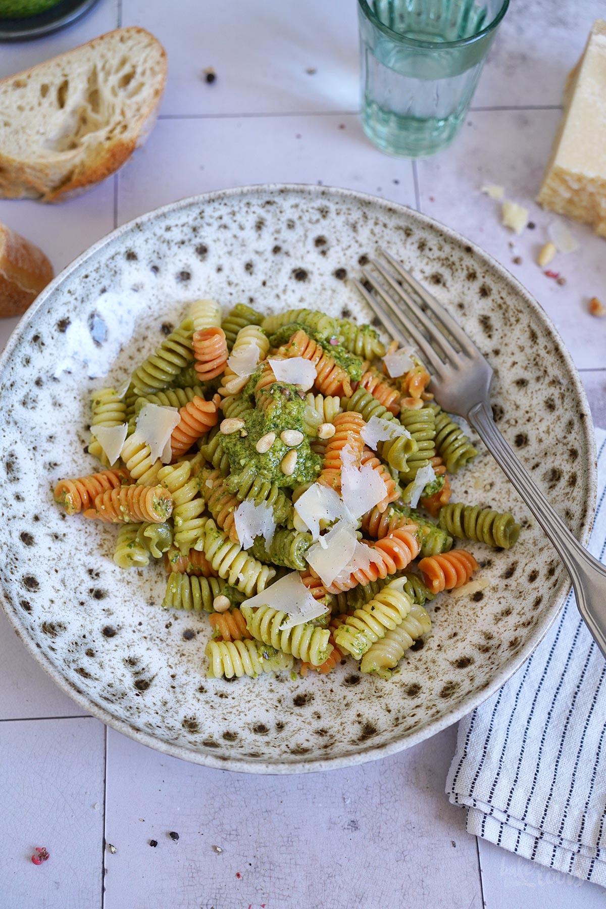 Easy Peasy Arugula Pesto | Bake to the roots