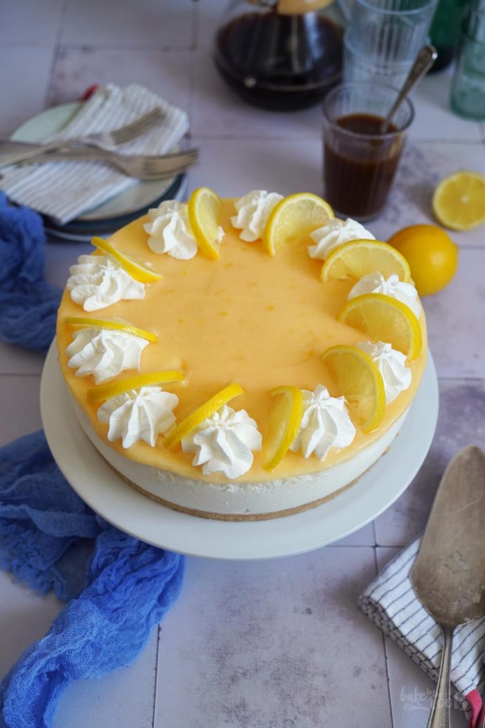 No-Bake Buttermilch &amp; Zitrone Cheesecake | Bake to the roots