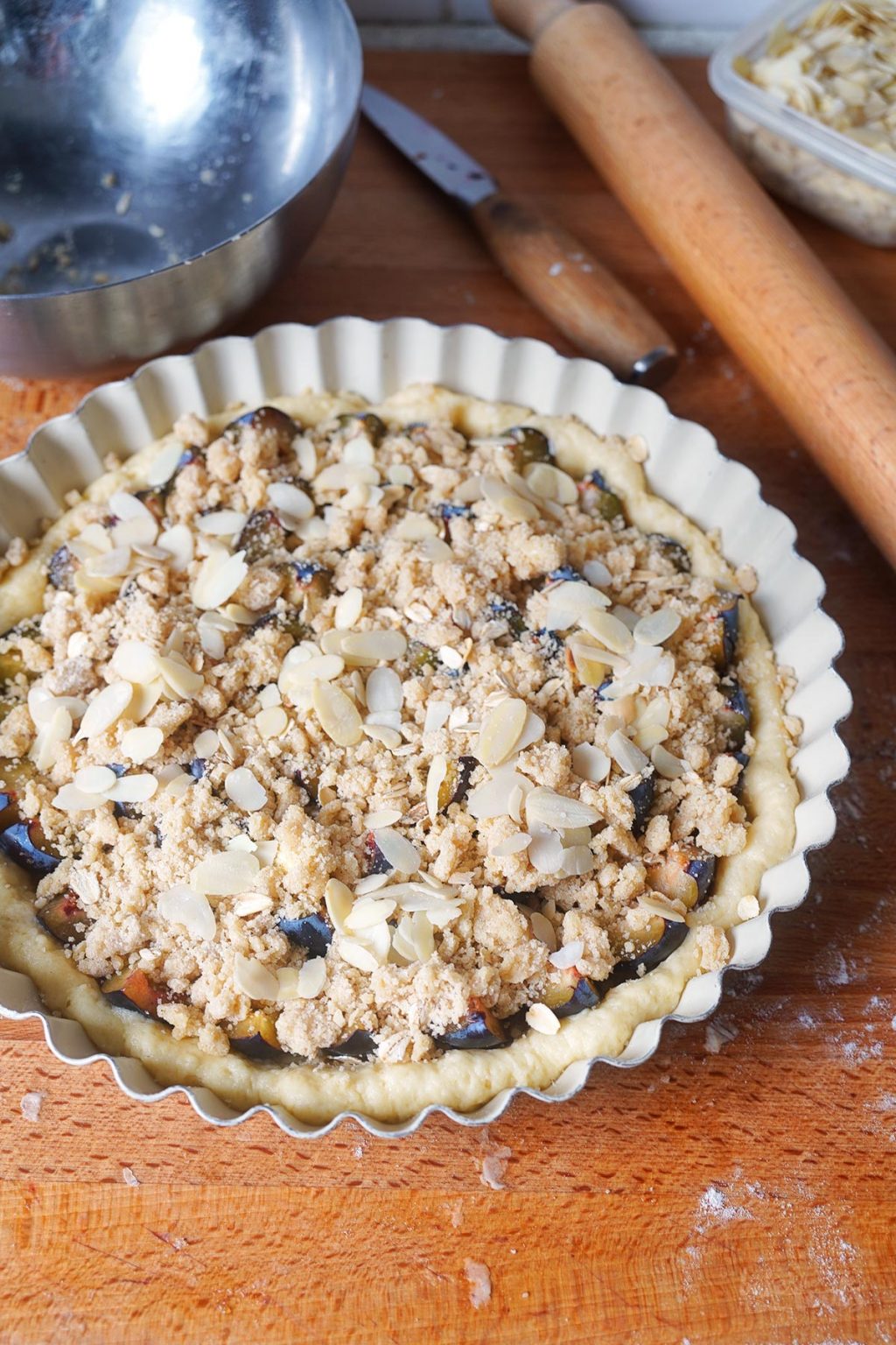 Zwetschgendatschi mit Butterstreuseln | Bake to the roots