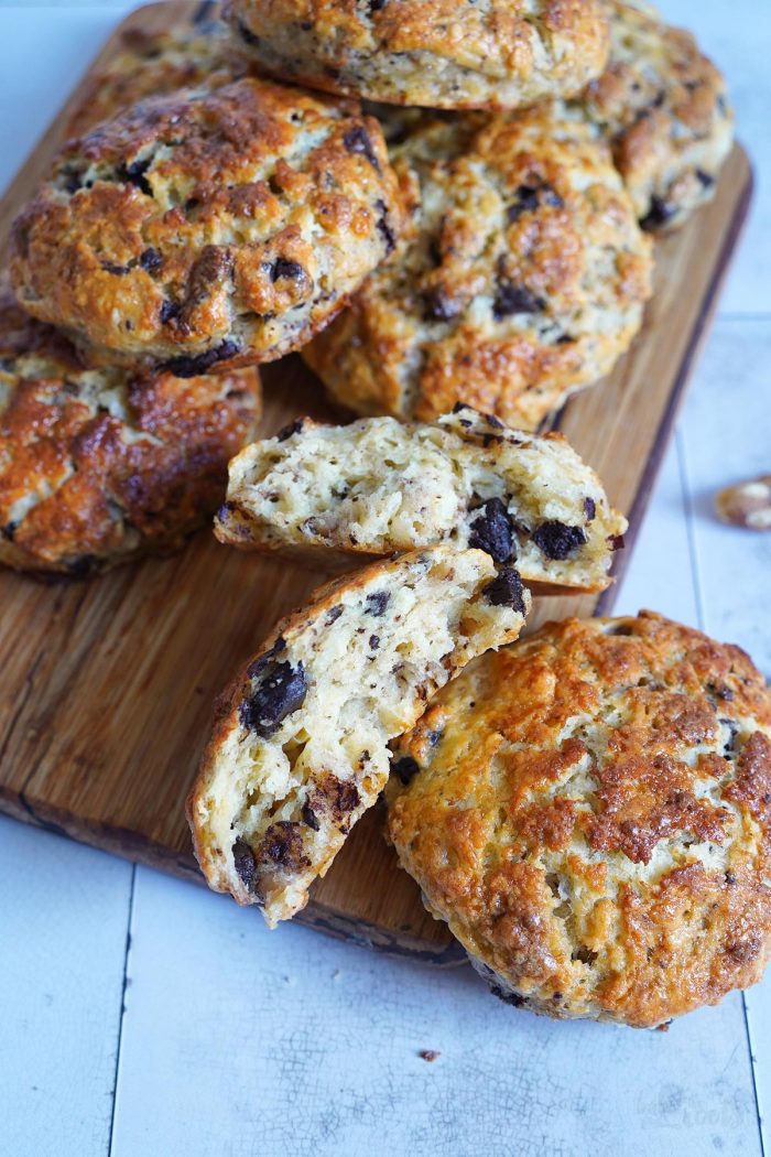 Walnuss & Schokolade Scones | Bake to the roots Walnuss & Schokolade Scones | Bake to the roots