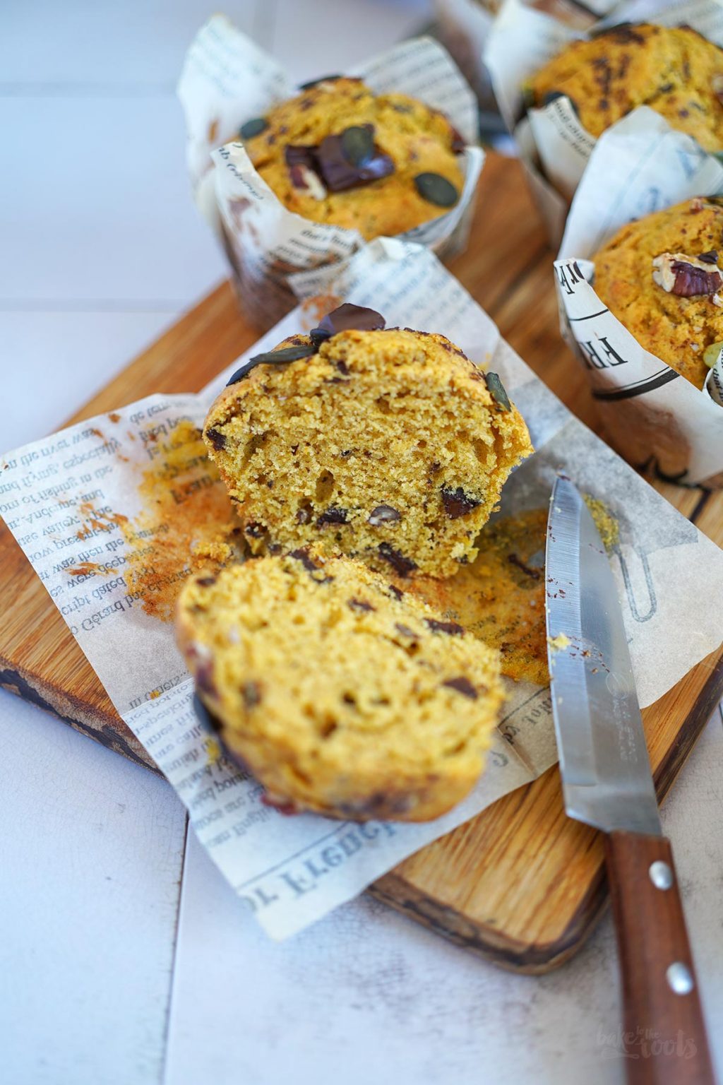 Einfache Muffins mit Kürbis, Schokolade &amp; Pekannüssen | BTTR