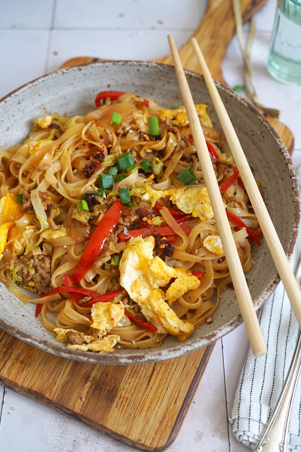 Stir-fry Singapore Noodles with Pork | Bake to the roots