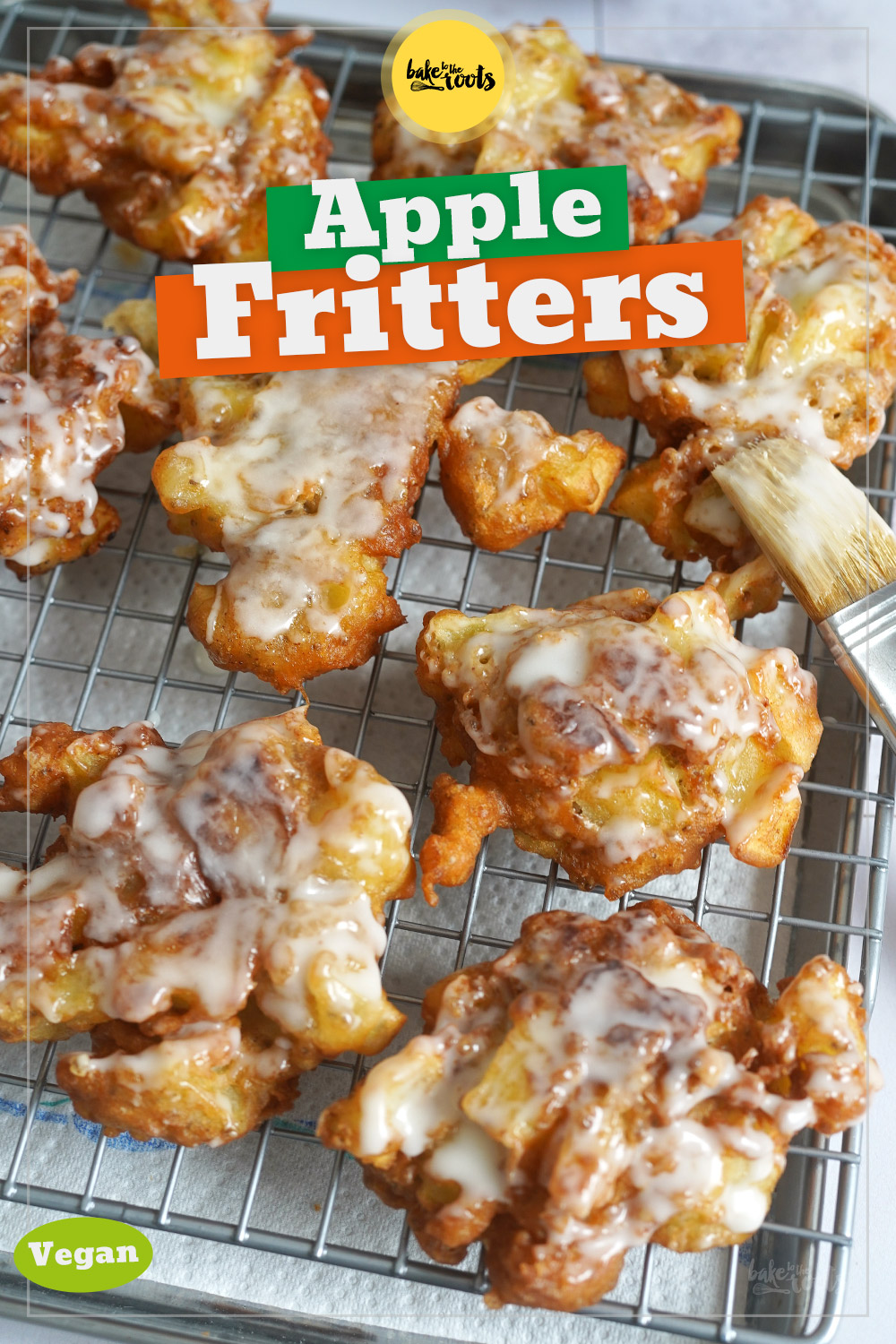 Vegane Apple Fritters (Apfelküchlein) | Bake to the roots