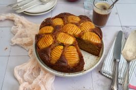 Einfacher Versunkener Apfelkuchen | Bake to the roots