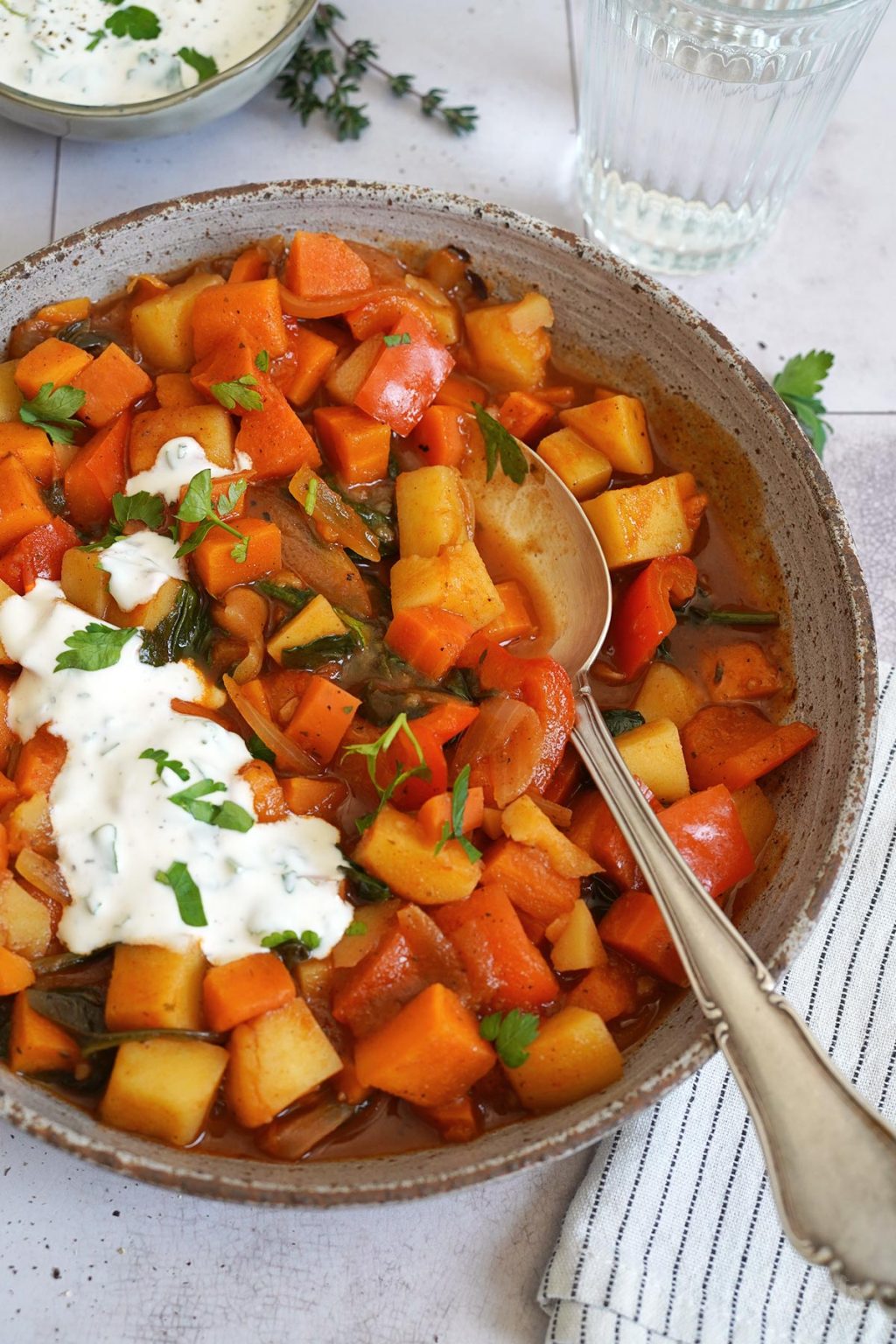 Kartoffel Eintopf mit Karotten & Paprika | Bake to the roots Kartoffel Eintopf mit Karotten & Paprika | Bake to the roots