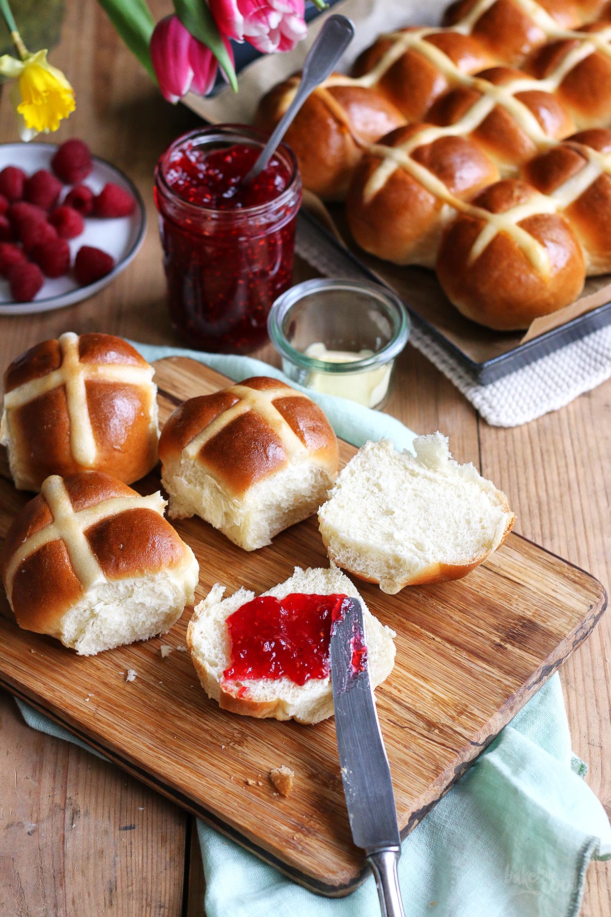 Hot Cross Buns | Bake to the roots