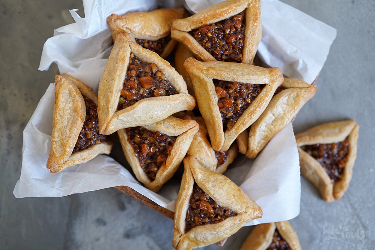 Hamantaschen mit Nussfüllung | Bake to the roots