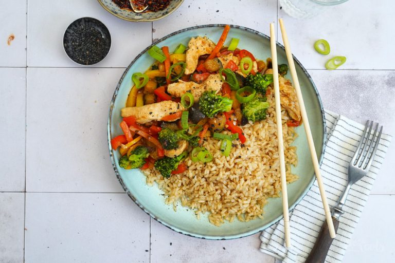 Einfache Kohlrabi Gemüsesuppe | Bake to the roots