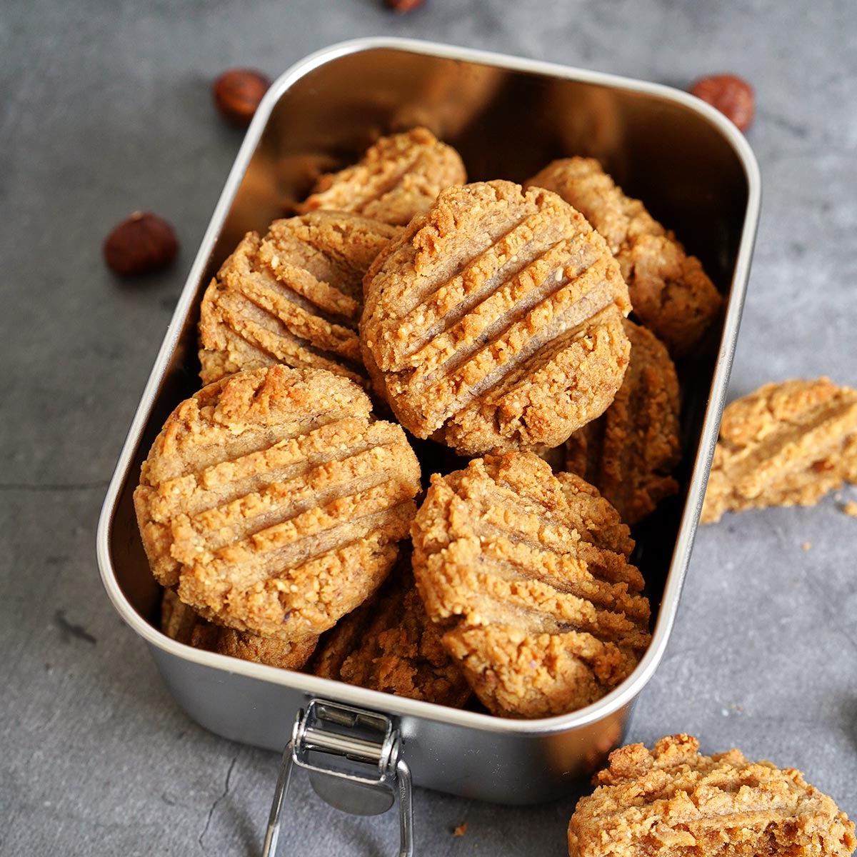 Easy Hazelnut Butter Cookies | Bake to the roots