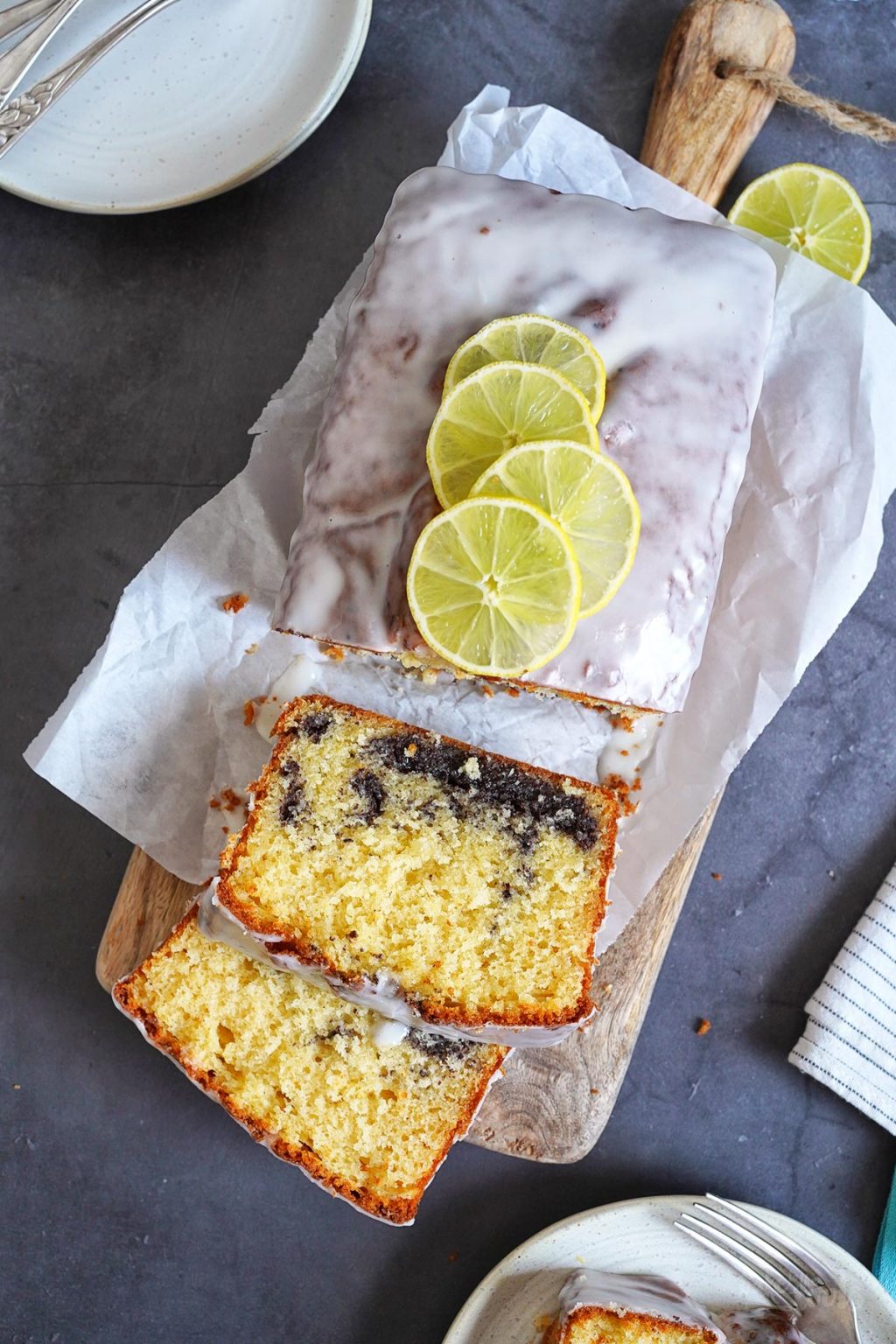 Einfacher Zitronen &amp; Mohn Kuchen | Bake to the roots
