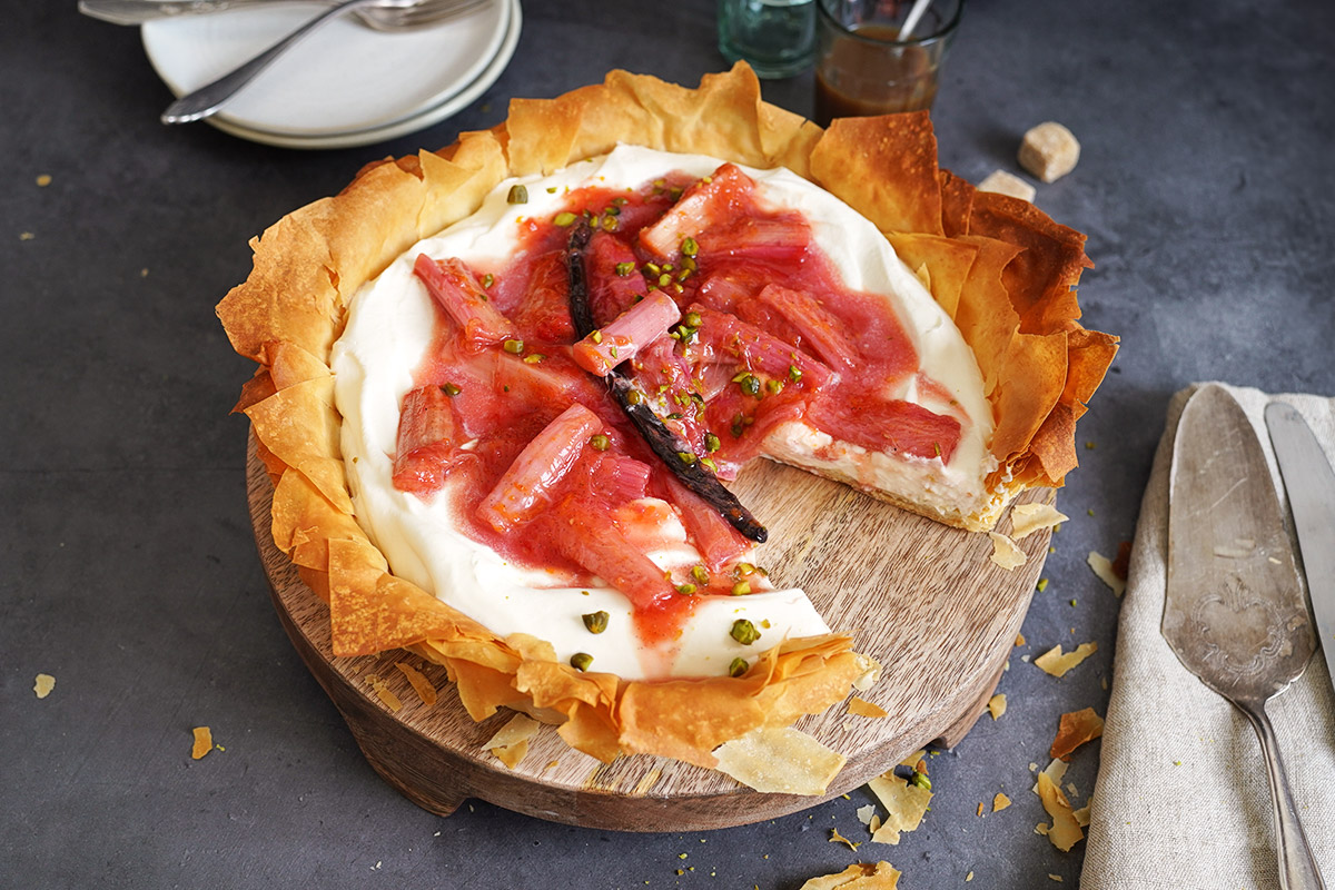 Rhabarber Filo Tarte | Bake to the roots
