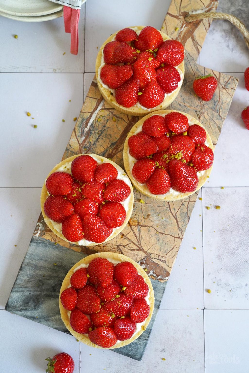 Erdbeeren Mascarpone Tartelettes | Bake to the roots Erdbeeren Mascarpone Tartelettes | Bake to the roots